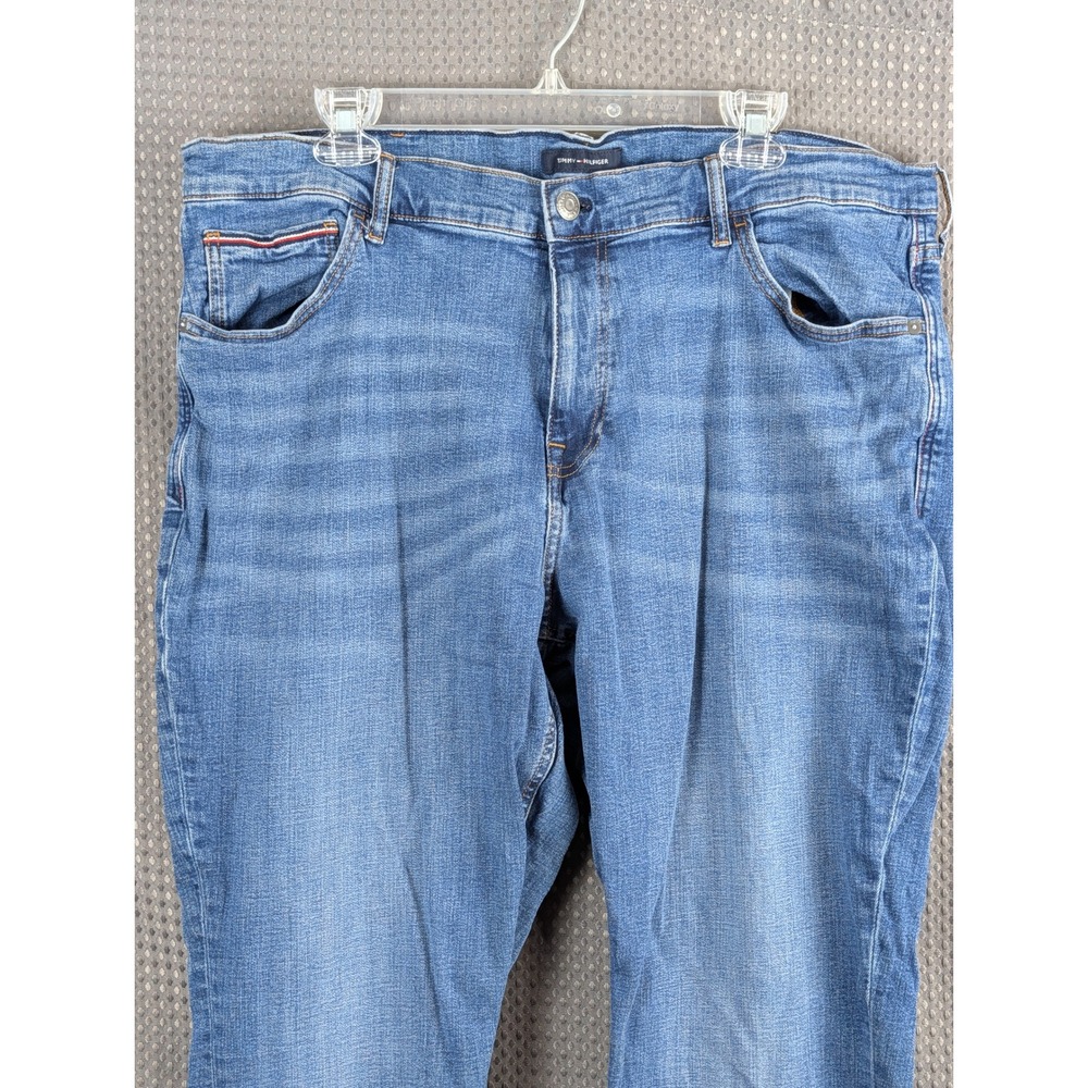 Tommy Hilfiger Mens Straight Leg Jeans 40x30 Medium Wash Blue Stretch Denim